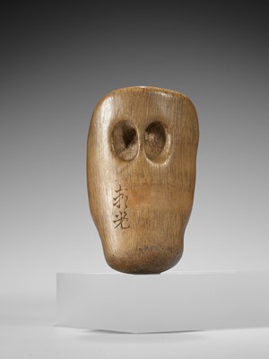 Lot 426 - YORIMITSU: A RARE AND UNUSUAL BAMBOO OMAI TYPE MASK NETSUKE