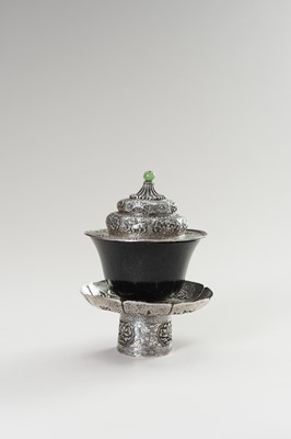 Lot 184 - A SILVER AND SPINACH-GREEN JADE BUTTER TEA SET