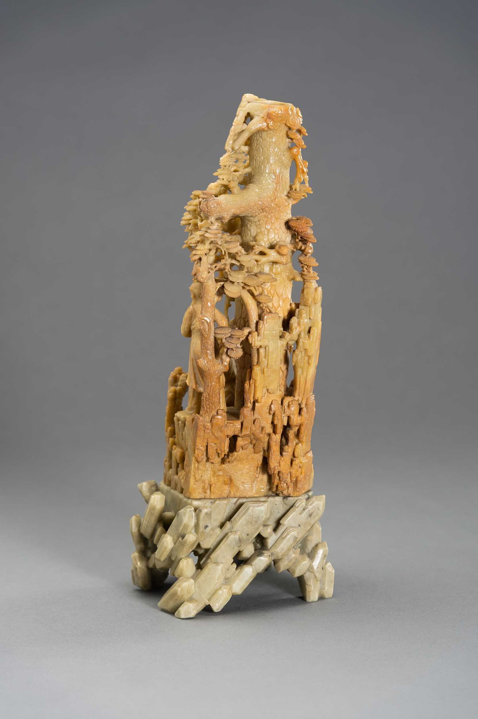 Lot 198 A STUNNNING LARGE SOAPSTONE CARVING