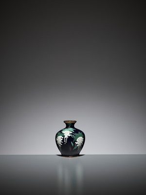 Lot 72 - A SMALL MIDNIGHT BLUE CLOISONNÉ ENAMEL VASE WITH WISTERIA