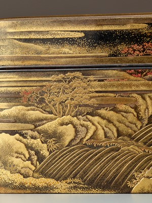 Lot 109 - KOSHINSAI HARUHIDE: A MAGNIFICENT GOLD LACQUER TEBAKO AND TRAY WITH SCENES FROM THE NIKKO TOSHO-GU