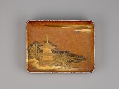 Lot 109 - KOSHINSAI HARUHIDE: A MAGNIFICENT GOLD LACQUER TEBAKO AND TRAY WITH SCENES FROM THE NIKKO TOSHO-GU