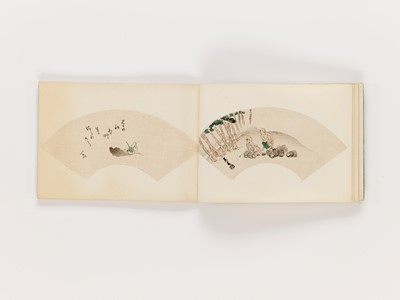 Lot 275 - A WOODBLOCK PRINT ALBUM OF FAN PAINTINGS BY FAMOUS PAINTERS