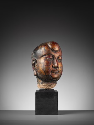 Lot 376 - A GILT AND LACQUERED STUCCO HEAD OF A LUOHAN, YUAN TO MING DYNASTY