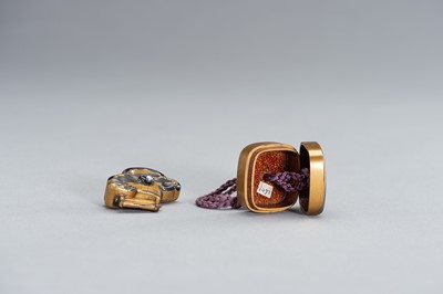 Lot 377 - A GROUP OF TWO GOLD LACQUER NETSUKE