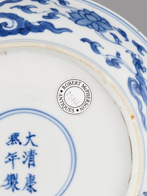 Lot 215 - A BLUE AND WHITE ‘DOUBLE VAJRA’ DISH, KANGXI MARK AND PERIOD