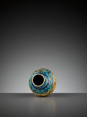 Lot 8 - A RARE CLOISONNÉ ENAMEL ‘SASH-TIED’ BALUSTER VASE, ATTRIBUTED TO THE IMPERIAL WORKSHOPS, QIANLONG PERIOD