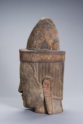 Lot 1320 - A LARGE WOOD HEAD OF BUDDHA