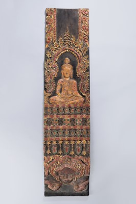 Lot 1322 - A LARGE CARVED WOOD PANEL DEPICTING BUDDHA