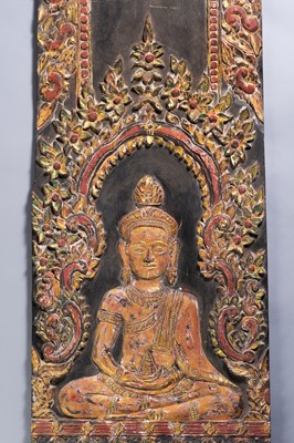 Lot 1322 - A LARGE CARVED WOOD PANEL DEPICTING BUDDHA