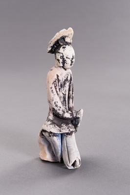 Lot 733 - A GROUP OF FIVE CERAMIC SHIPWRECK FIGURINES