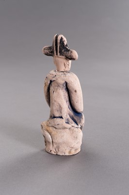 Lot 733 - A GROUP OF FIVE CERAMIC SHIPWRECK FIGURINES