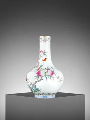 Lot 276 - AN IMPERIAL FAMILLE ROSE ‘NINE PEACHES’ BOTTLE VASE, DAOGUANG MARK AND PERIOD