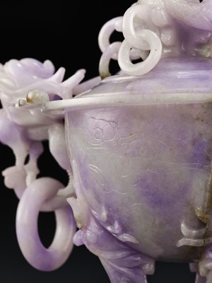 Lot 122 - A LAVENDER JADEITE VESSEL AND COVER, LATE QING TO REPUBLIC