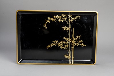 Lot 204 - A LARGE LACQUERED TRAY, TAISHO/SHOWA