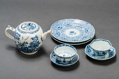 Lot 387 - A SMALL TEAPOT WITH GARDEN SCENE, TWO SMALL BOWLS WITH SAUCERS AND TWO DESSERT PLATES