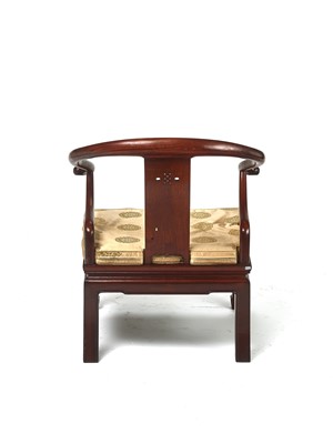 Lot 147 - A CHINESE ‘HORSESHOE’ LOW CHAIR, LATE QING DYNASTY