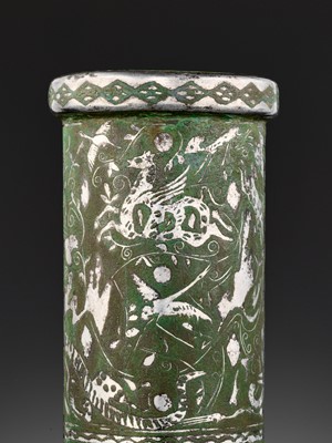 Lot 326 - AN IMPORTANT SILVER-INLAID BRONZE CHARIOT CANOPY POLE FITTING, WARRING STATES TO WESTERN HAN