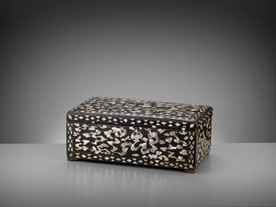 Lot 461 - A SILVER AND MOTHER-OF-PEARL INLAID BLACK LACQUER STATIONARY BOX, JOSEON DYNASTY