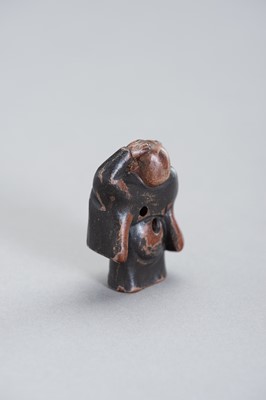 Lot 547 - A FINE WOOD AND LACQUER NETSUKE OF HOTEI