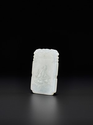Lot 116 - A WHITE JADE ‘IMMORTAL PLAYING THE QIN’ PLAQUE, QING DYNASTY
