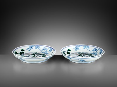 Lot 218 - A PAIR OF DOUCAI ‘DEER AND MONKEY’ DISHES, KANGXI PERIOD