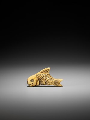 Lot 441 - A RARE STAG ANTLER NETSUKE OF A FISH