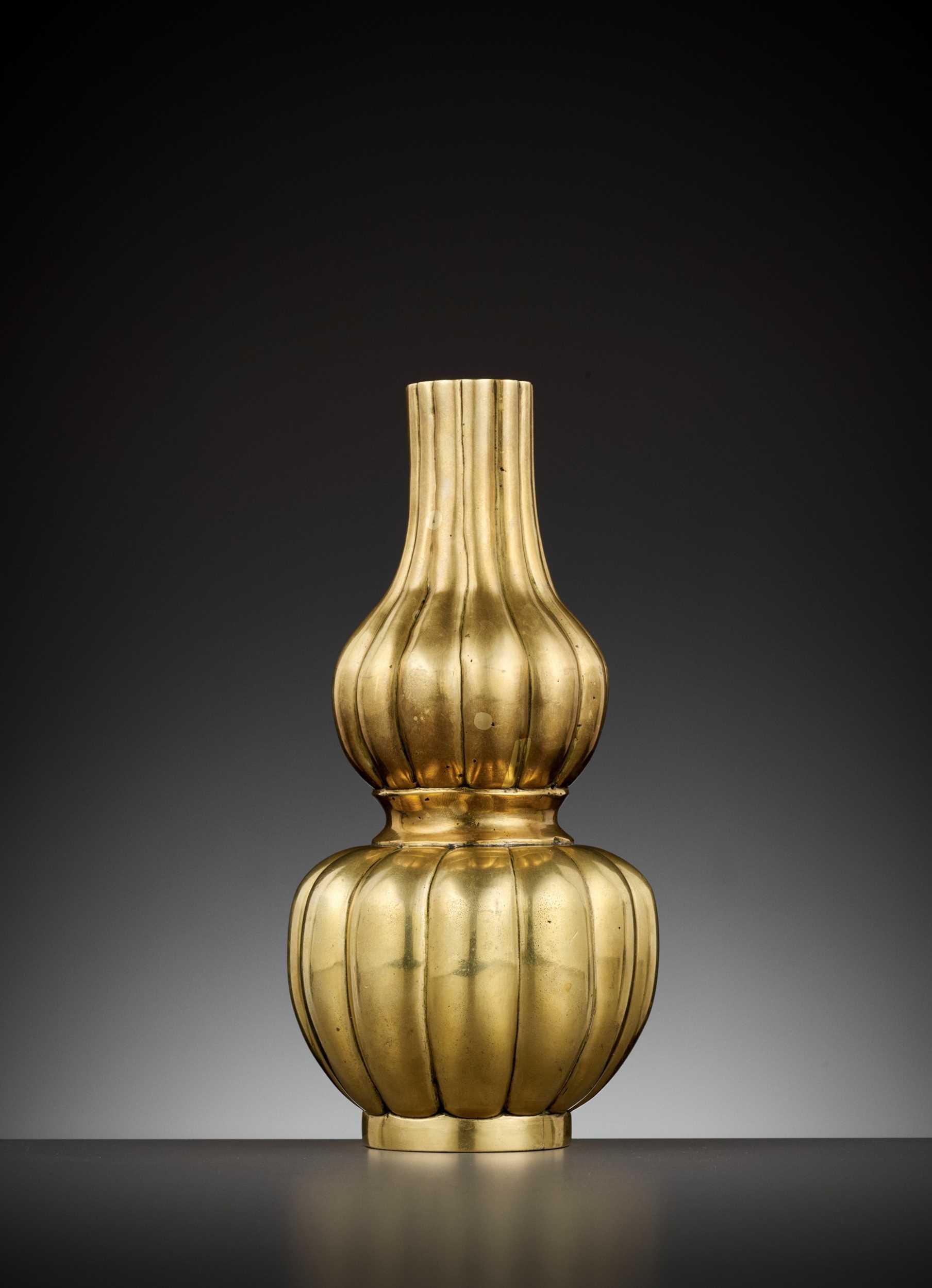 Lot 351 - A BRONZE LOBED DOUBLE-GOURD-FORM VASE, KANGXI PERIOD
