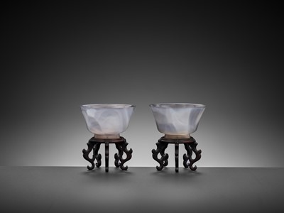 Lot 36 - A PAIR OF AGATE CUPS, QING DYNASTY