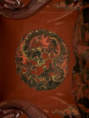 Lot 341 - A GILT-DECORATED AND POLYCHROME LACQUERED INCENSE STAND, XIANGJI, MID-QING - 清代中期漆金彩繪香几