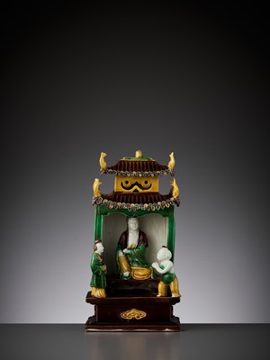 Lot 198 - A SANCAI GUANYIN SHRINE, LATE MING TO EARLY QING DYNASTY