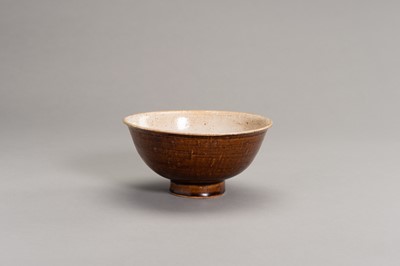 Lot 720 - A BROWN GLAZED BOWL