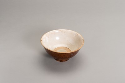 Lot 720 - A BROWN GLAZED BOWL