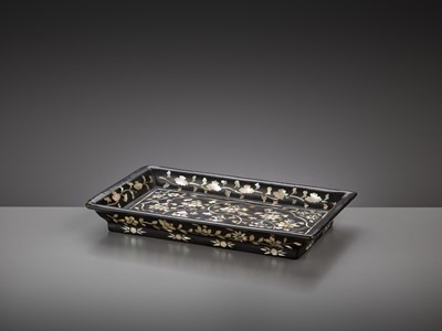 Lot 291 - A MOTHER-OF-PEARL-INLAID BLACK LACQUER RECTANGULAR TRAY, JOSEON DYNASTY