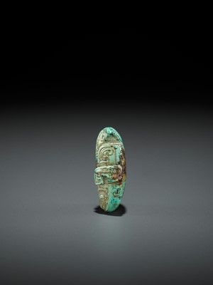 Lot 57 - A TURQUOISE BEAD DEPICTING A CICADA, SHANG TO WESTERN ZHOU DYNASTY