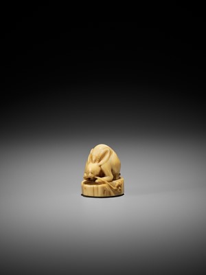 Lot 62 - A VERY RARE NARWHAL TUSK NETSUKE OF A RABBIT WITH REISHI