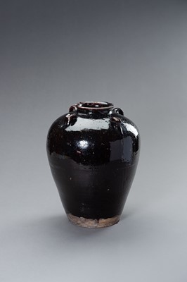 Lot 698 - A LARGE AUBERGINE GLAZED MARTABAN STORAGE JAR