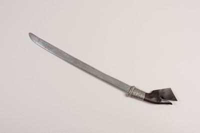 Lot 1345 - AN INDONESIAN BUGIS ALAMANG SWORD