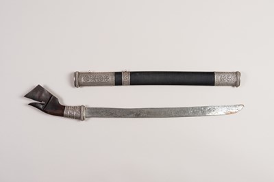 Lot 1345 - AN INDONESIAN BUGIS ALAMANG SWORD