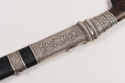 Lot 1345 - AN INDONESIAN BUGIS ALAMANG SWORD