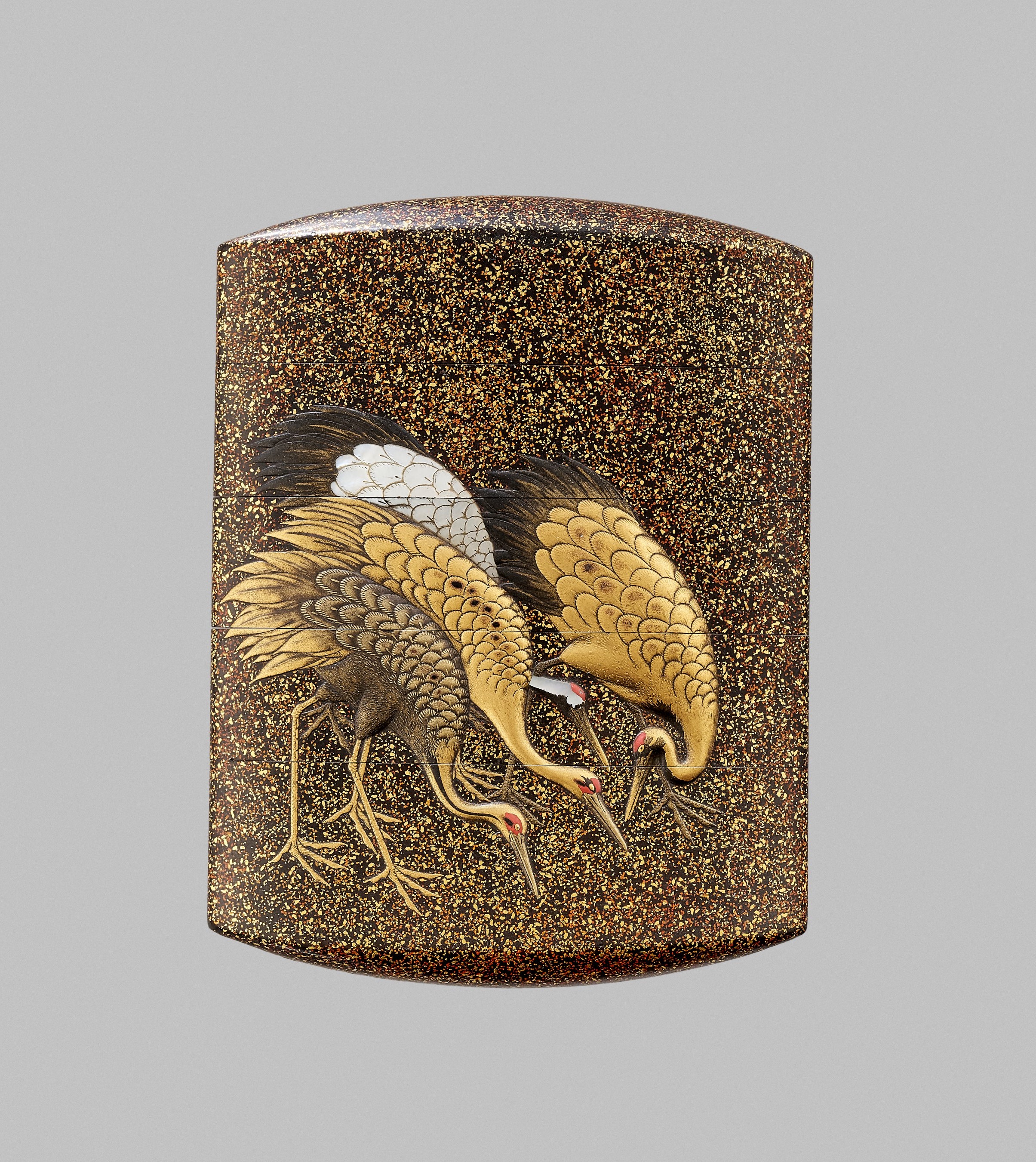 アリーヒローズ　時代提げ物　獣骨製　花刻　根付　簪　C　8548 Lot 324 - KANSHOSAI TOYO: A FINE FOUR-CASE LACQUER