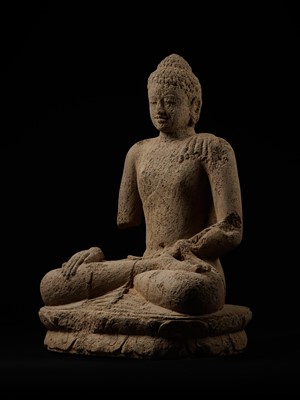 Lot 206 - A RARE AND LARGE ANDESITE FIGURE OF BUDDHA, CENTRAL JAVANESE PERIOD, SHAILENDRA DYNASTY