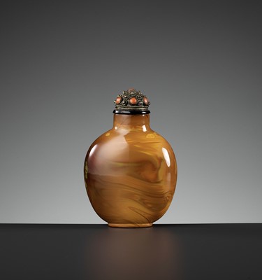 Lot 145 - A ‘REALGAR’ GLASS SNUFF BOTTLE, 1700-1820