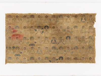 Lot 520 - A RARE ‘THOUSAND BUDDHAS’ SILK PANEL, LATE SONG TO YUAN DYNASTY