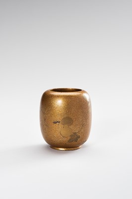 A LACQUERED NATSUME (TEA CADDY)