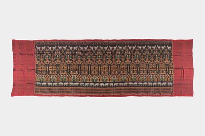 Lot 847 - A KHMER SILK HOL PIDAN (CEREMONIAL HANGING)