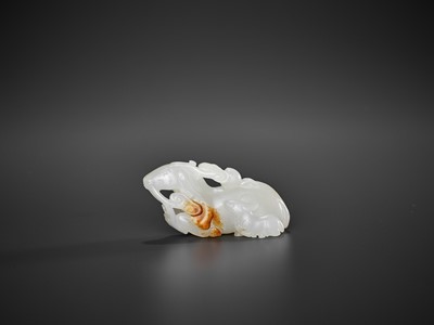 Lot 453 - A WHITE AND RUSSET JADE ‘DEER AND LINGZHI’ GROUP, 18TH CENTURY