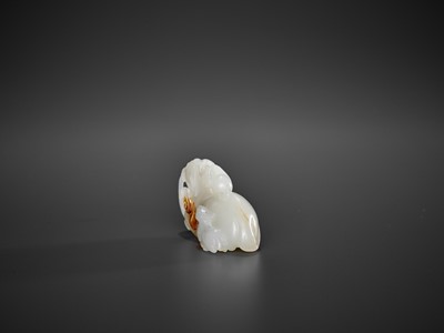 Lot 453 - A WHITE AND RUSSET JADE ‘DEER AND LINGZHI’ GROUP, 18TH CENTURY