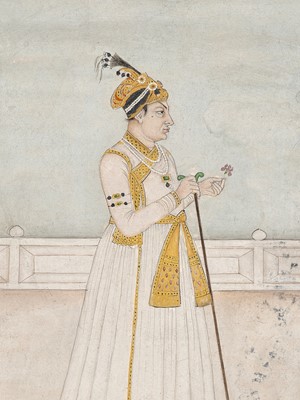 Lot 1288 - AN INDIAN MINIATURE PAINTING OF A MUGHAL COURTIER