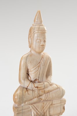Lot 1395 - A BURMESE IVORY STATUE OF BUDDHA